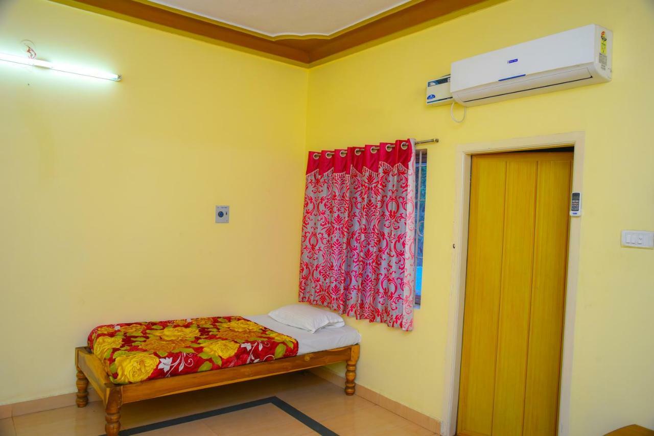 Mahathi Resort And Spa Yelagiri Buitenkant foto